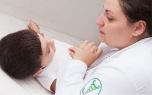 Foto sessão de Microfisioterapia com Dra Viviane Rocha Foto sessão de Microfisioterapia com Dra Viviane Rocha