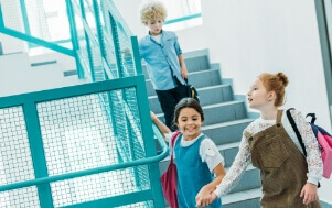 Pode afetar crianças, adolescentes e até mesmo alguns adultos, embora o mais comum seja encontrar meninos hiperativos. Pode afetar crianças, adolescentes e até mesmo alguns adultos, embora o mais comum seja encontrar meninos hiperativos.